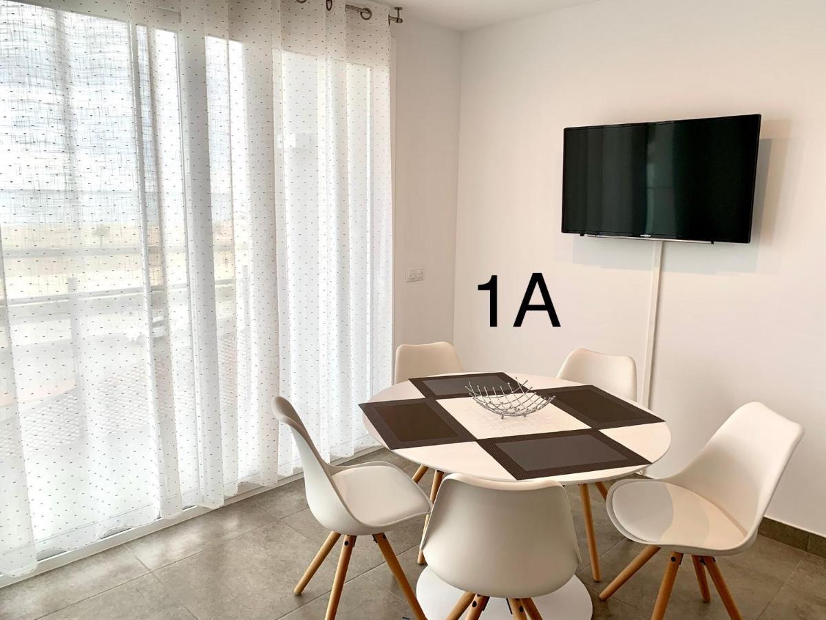 Edifici Valeria Lägenhet Empuriabrava Exteriör bild
